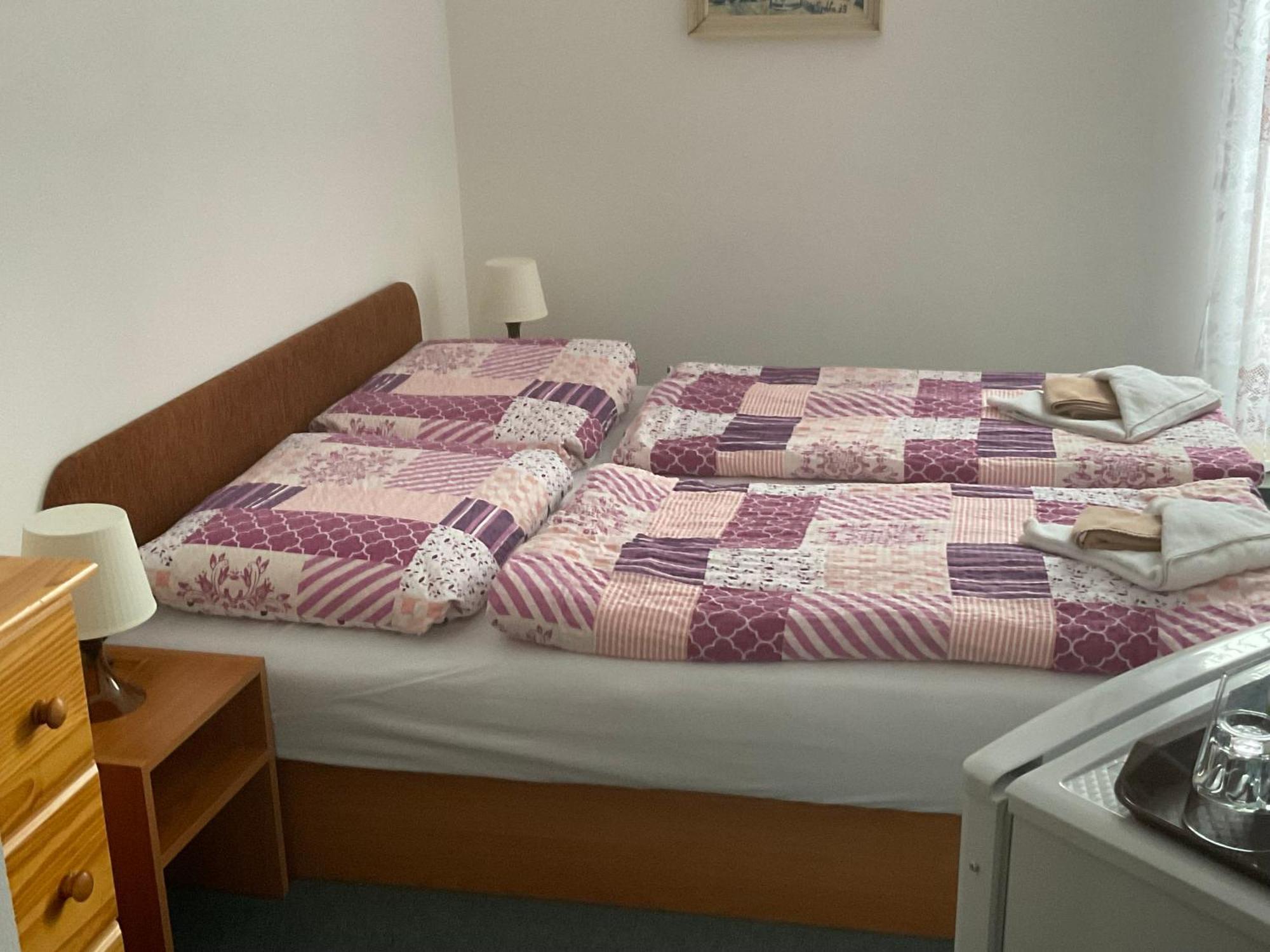 Pension Holiday Vrchlabí Zewnętrze zdjęcie